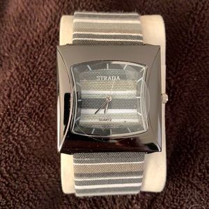 Strata quartz watch